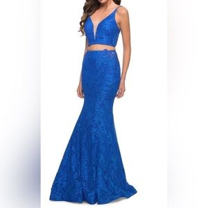 LA FEMME 29970 - Wm’s Mermaid Two Piece Gown With Deep V And Rhineston - Sz: 4.